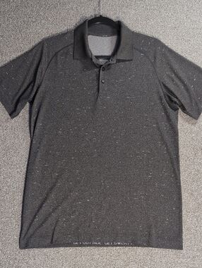 Lululemon Metal Vent Tech Polo Size Medium in Charcoal Dappled White Performance